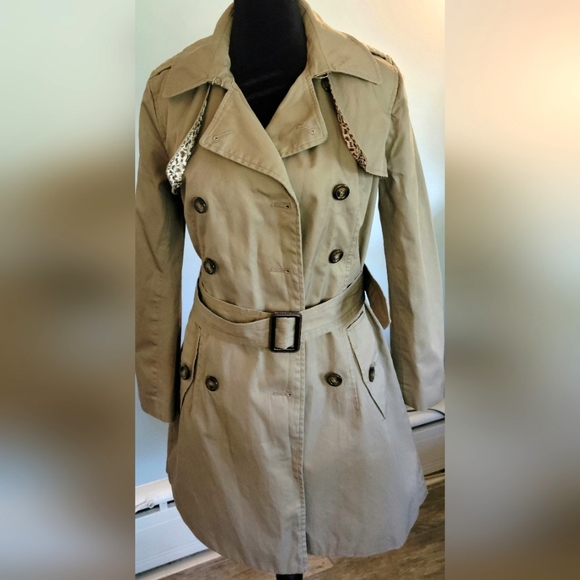Banana Republic Jackets & Blazers - Gently Used-Banana Republic-Women's Trench Jacket-Size Petite Small-Tan Colored